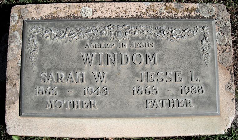 Sarah and Jesse Windom
