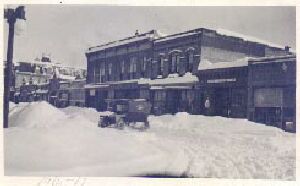 store3.JPG (12003 bytes)